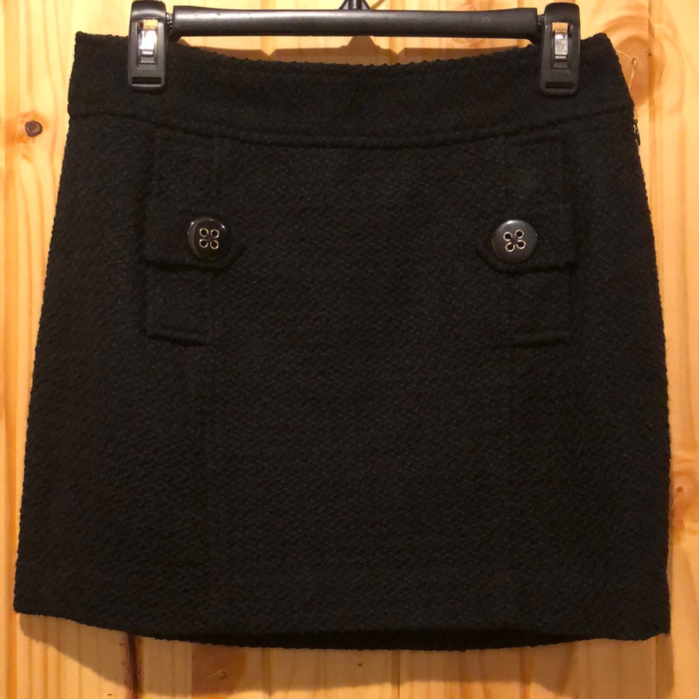 Banana Republic Lined Black Textured Skirt - Size 2 - $18